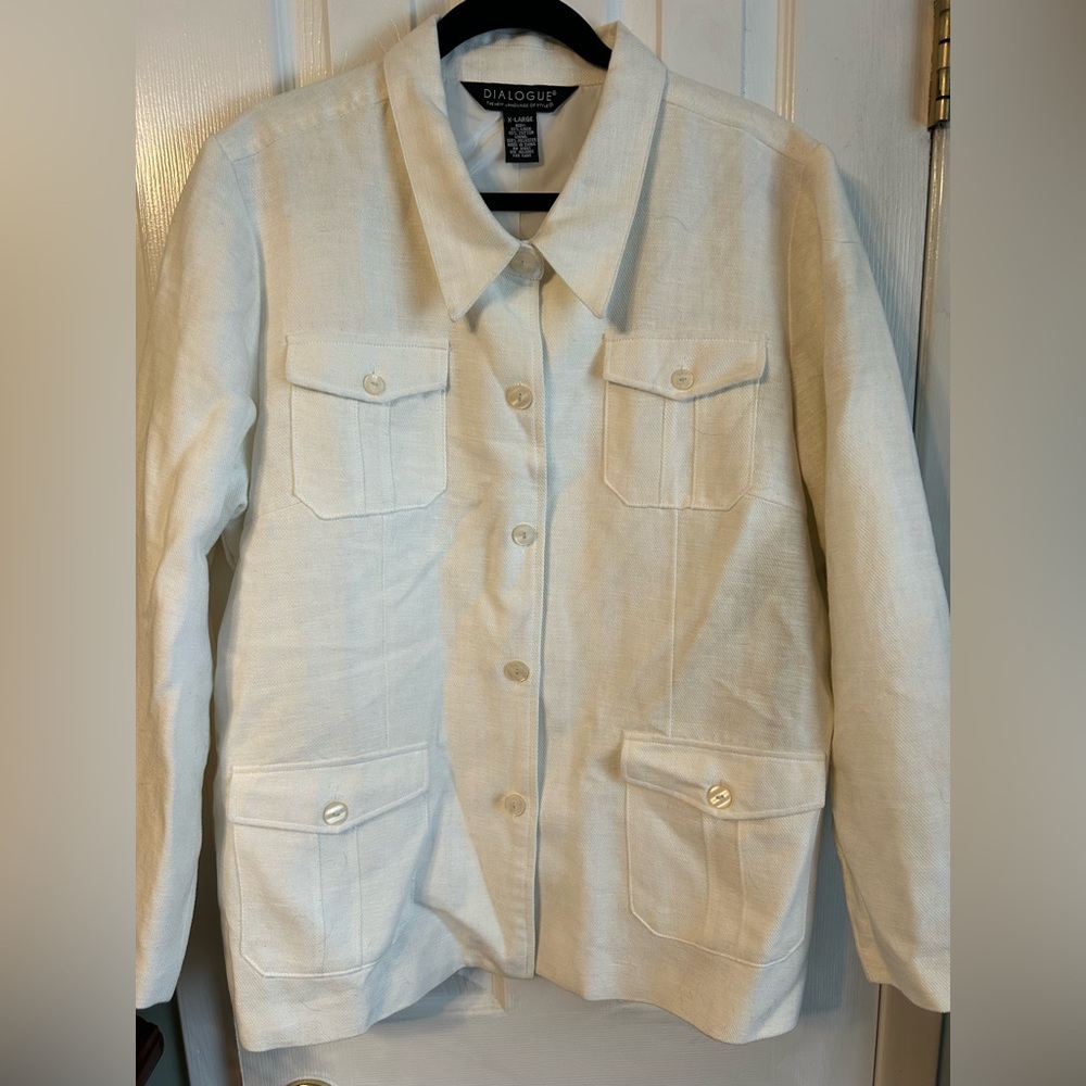 Dialogue Women's White Utility Jacket